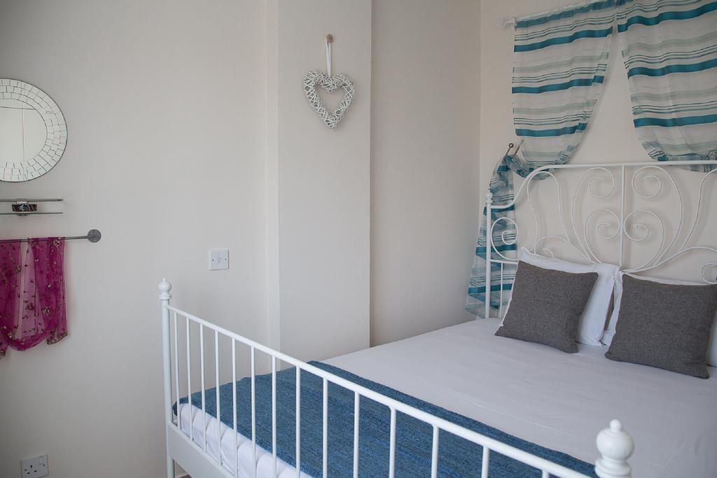 Paphos Love Hut Apartment Екстер'єр фото