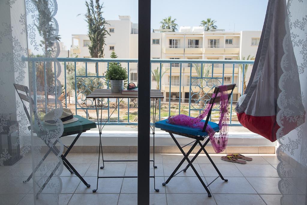 Paphos Love Hut Apartment Екстер'єр фото